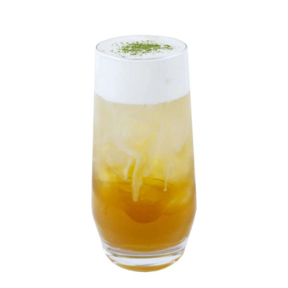 Peach (Momo Oolong) Tea with Cream Foam at Der Tea Yogurt, Café in Rancho Cucamonga